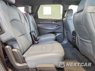 Zdjęcie 11 z 13 samochodu: 2024 BUICK ENCLAVE ESSENCE VIN:5GAEVAKW6RJ104256 - miniatura