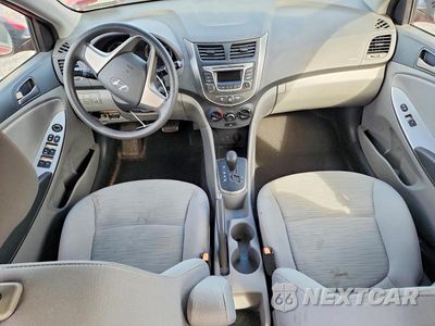 Zdjęcie 8 z 12 samochodu: 2016 HYUNDAI ACCENT SE VIN:KMHCT4AE4GU956490 - miniatura