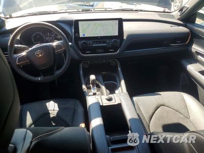 Zdjęcie 8 z 12 samochodu: 2026 TOYOTA GRAND HIGHLANDER HYBRID MAX LIMITED VIN:5TDADAB52TS048012 - miniatura
