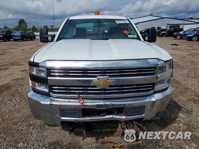 Piąte zdjęcie samochodu w środku: 2017 CHEVROLET SILVERADO K2500 HEAVY DUTY VIN:1GC2KUEG2HZ227410 - miniatura