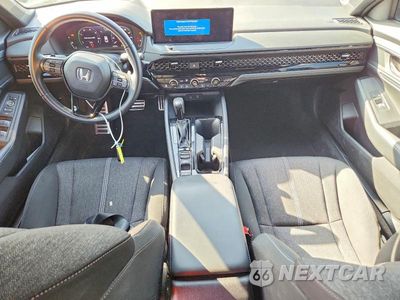 Zdjęcie 8 z 12 samochodu: 2023 HONDA ACCORD HYBRID SPORT VIN:1HGCY2F51PA055020 - miniatura