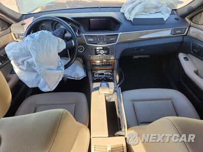 Zdjęcie 8 z 12 samochodu: 2010 MERCEDES-BENZ E 350 4MATIC VIN:WDDHF8HB9AA096735 - miniatura