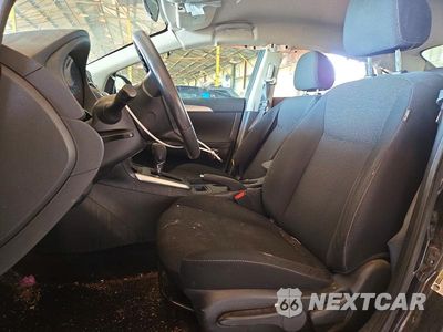 Zdjęcie 7 z 12 samochodu: 2019 NISSAN SENTRA S VIN:3N1AB7AP6KY212058 - miniatura