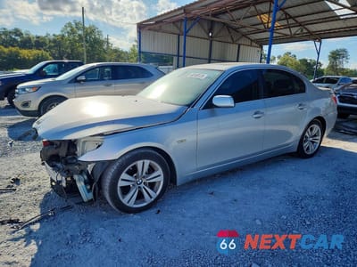 2010 BMW 5 SERIES 528 I WBANU5C5XAC124885 - główne zdjęcie licytacji z USA - miniatura