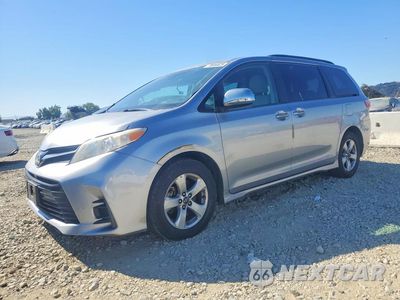 2018 TOYOTA SIENNA LE 5TDKZ3DC6JS915518 - główne zdjęcie licytacji z USA - miniatura