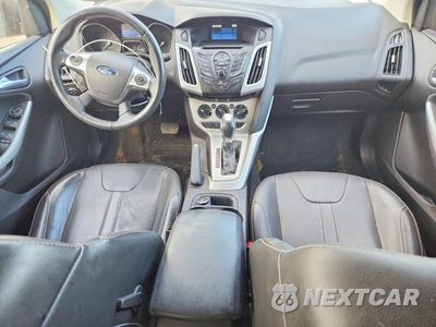 Zdjęcie 8 z 12 samochodu: 2014 FORD FOCUS VIN:1FADP3K27EL201600 - miniatura