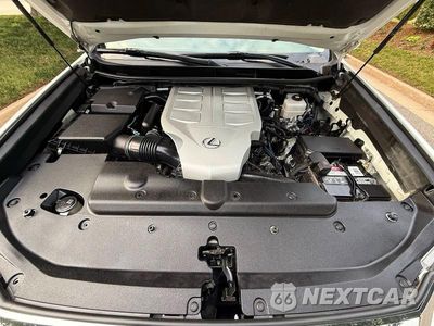 Zdjęcie 7 z 10 samochodu: 2015 LEXUS GX 460 VIN:JTJBM7FX8F5111477 - miniatura