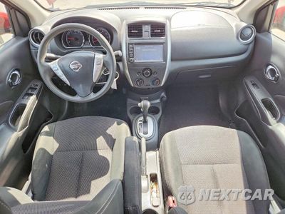 Zdjęcie 8 z 13 samochodu: 2018 NISSAN VERSA SV VIN:3N1CN7AP3JL884882 - miniatura