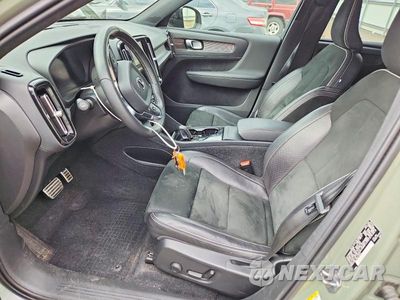Zdjęcie 7 z 13 samochodu: 2021 VOLVO XC40 RECHARGE VIN:YV4ED3UR2M2559058 - miniatura