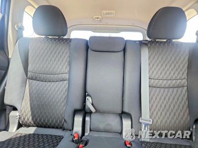 Zdjęcie 10 z 13 samochodu: 2019 NISSAN ROGUE S VIN:5N1AT2MV7KC795963 - miniatura