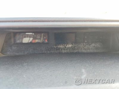 Zdjęcie 9 z 13 samochodu: 2012 TOYOTA PRIUS C TWO VIN:JTDKDTB31C1518154 - miniatura