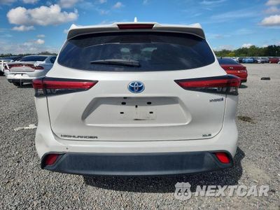 Zdjęcie 6 z 13 samochodu: 2022 TOYOTA HIGHLANDER HYBRID XLE VIN:5TDGARAH3NS509783 - miniatura