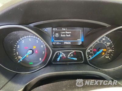 Zdjęcie 9 z 12 samochodu: 2018 FORD FOCUS SE VIN:1FADP3FE6JL220394 - miniatura