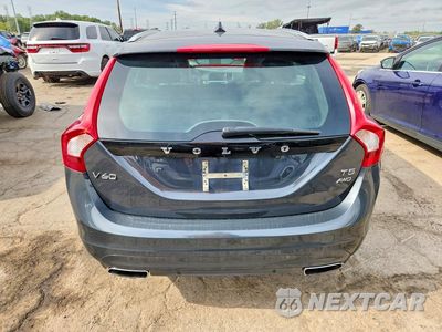 Zdjęcie 6 z 12 samochodu: 2015 VOLVO V60 PLATINUM VIN:YV1612SD7F1204648 - miniatura
