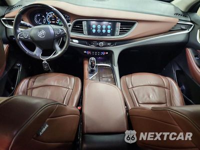 Zdjęcie 8 z 13 samochodu: 2018 BUICK ENCLAVE AVENIR VIN:5GAEVCKW9JJ162684 - miniatura