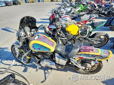 Trzecie zdjęcie samochodu z tyłu: 1999 HONDA VT1100 C VIN:1HFSC1809XA302939 - miniatura
