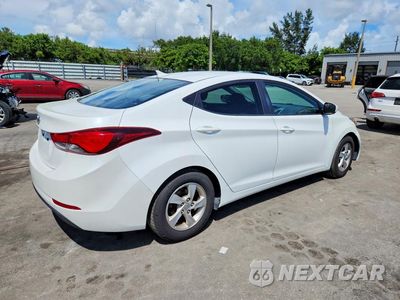 Trzecie zdjęcie samochodu z tyłu: 2014 HYUNDAI ELANTRA SE VIN:5NPDH4AE8EH458083 - miniatura
