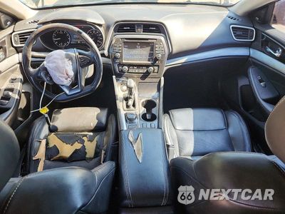Zdjęcie 8 z 13 samochodu: 2017 NISSAN MAXIMA 3.5 SL VIN:1N4AA6AP1HC430703 - miniatura