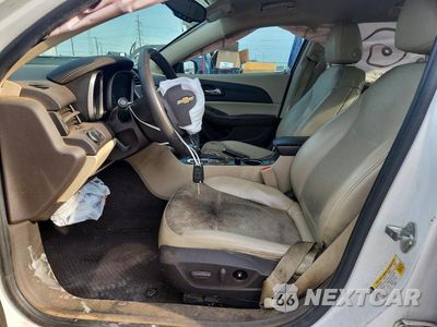 Zdjęcie 7 z 12 samochodu: 2015 CHEVROLET MALIBU 1LT VIN:1G11C5SL0FU118219 - miniatura