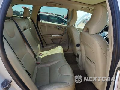 Zdjęcie 10 z 13 samochodu: 2015 VOLVO XC60 T5 PREMIER VIN:YV440MDB8F2598157 - miniatura