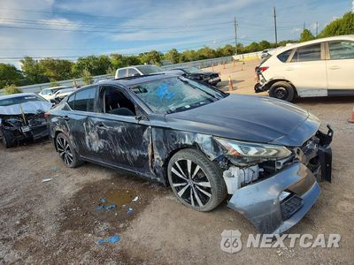 Czwarte zdjęcie samochodu z boku: 2021 NISSAN ALTIMA SR VIN:1N4BL4CV3MN349215 - miniatura