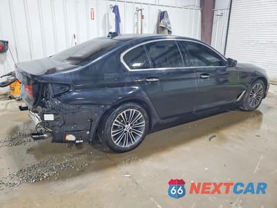 Trzecie zdjęcie samochodu z tyłu: 2018 BMW 5ER 530 XI VIN:WBAJA7C51JWA73474 - miniatura