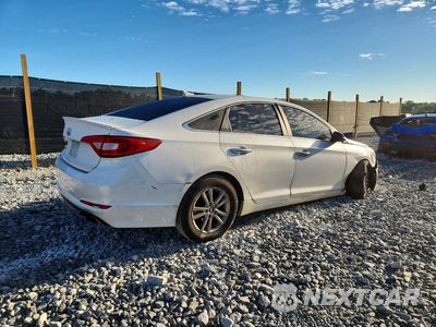 Trzecie zdjęcie samochodu z tyłu: 2016 HYUNDAI SONATA SE VIN:5NPE24AF0GH369674 - miniatura
