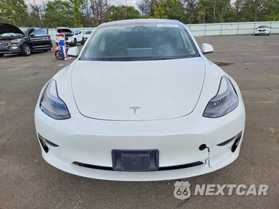 Piąte zdjęcie samochodu w środku: 2023 TESLA MODEL 3 VIN:5YJ3E1EA8PF555540 - miniatura