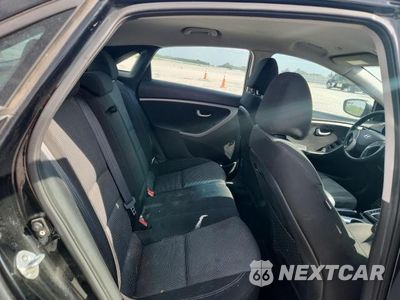 Zdjęcie 10 z 12 samochodu: 2016 HYUNDAI ELANTRA GT BASE VIN:KMHD35LH3GU312738 - miniatura