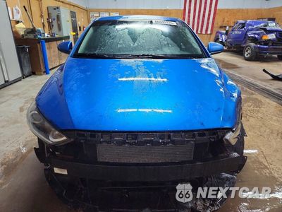 Piąte zdjęcie samochodu w środku: 2017 HYUNDAI ELANTRA SE VIN:5NPD74LF8HH193369 - miniatura