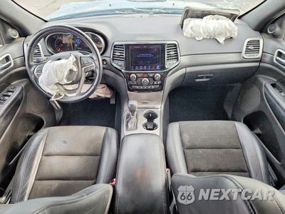 Zdjęcie 8 z 14 samochodu: 2020 JEEP GRAND CHEROKEE LAREDO VIN:1C4RJEAG5LC372451 - miniatura