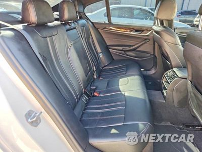 Zdjęcie 10 z 13 samochodu: 2018 BMW 540 XI VIN:WBAJE7C58JWC55774 - miniatura