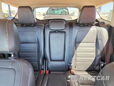 Zdjęcie 10 z 13 samochodu: 2017 FORD ESCAPE TITANIUM VIN:1FMCU0J96HUC02162 - miniatura