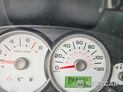 Zdjęcie 9 z 11 samochodu: 2007 FORD ESCAPE XLT VIN:1FMYU03167KB08693 - miniatura