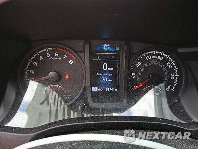 Zdjęcie 9 z 12 samochodu: 2021 TOYOTA TACOMA SR VIN:3TYRX5GN1MT030102 - miniatura