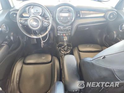 Zdjęcie 8 z 12 samochodu: 2016 MINI COOPER S VIN:WMWXU3C55G2B66833 - miniatura