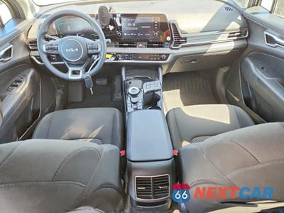 Zdjęcie 8 z 13 samochodu: 2024 KIA SPORTAGE LX VIN:KNDPUCDG3R7137921 - miniatura