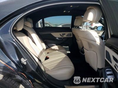 Zdjęcie 10 z 12 samochodu: 2018 MERCEDES-BENZ S 560 VIN:WDDUG8DB2JA367863 - miniatura