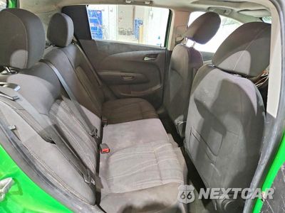 Zdjęcie 10 z 13 samochodu: 2015 CHEVROLET SONIC LT VIN:1G1JC6SG8F4101550 - miniatura
