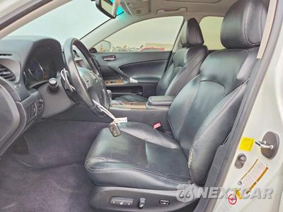Zdjęcie 7 z 12 samochodu: 2013 LEXUS IS 250 VIN:JTHBF5C25D5185249 - miniatura