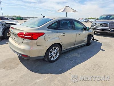 Trzecie zdjęcie samochodu z tyłu: 2015 FORD FOCUS SE VIN:1FADP3F21FL221465 - miniatura