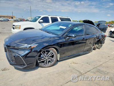 2025 TOYOTA CAMRY XSE 4T1DAACK6SU122743 - główne zdjęcie licytacji z USA - miniatura