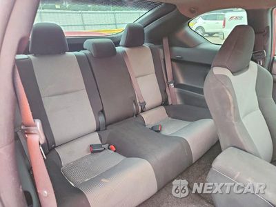 Zdjęcie 10 z 13 samochodu: 2015 SCION TC BASE VIN:JTKJF5C73FJ009926 - miniatura
