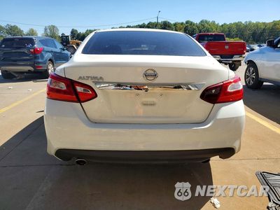 Zdjęcie 6 z 12 samochodu: 2017 NISSAN ALTIMA 2.5 S VIN:1N4AL3AP4HC110543 - miniatura