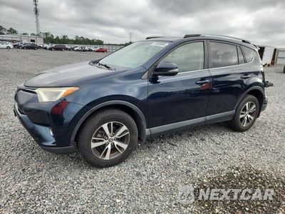 2017 TOYOTA RAV4 XLE JTMRFREV8HD211188 - główne zdjęcie licytacji z USA - miniatura