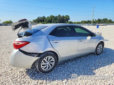Trzecie zdjęcie samochodu z tyłu: 2017 TOYOTA COROLLA LE VIN:5YFBURHE0HP637313 - miniatura