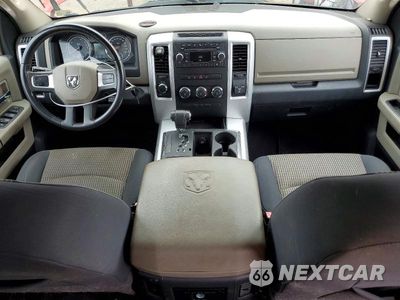 Zdjęcie 8 z 12 samochodu: 2010 DODGE RAM 1500 VIN:1D7RV1CT7AS134004 - miniatura
