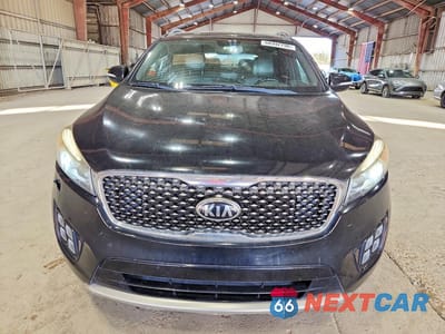 Piąte zdjęcie samochodu w środku: 2016 KIA SORENTO SX LIMITED V6 VIN:5XYPK4A59GG067565 - miniatura