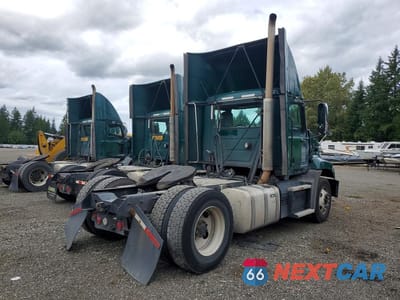 Trzecie zdjęcie samochodu z tyłu: 2018 MACK CXU612 SEMI TRUCK VIN:1M1AW01X7JM010629 - miniatura