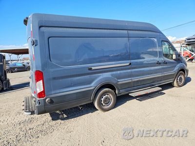 Trzecie zdjęcie samochodu z tyłu: 2021 FORD TRANSIT 250 DELIVERY VAN VIN:1FTBR3X80MKA54257 - miniatura
